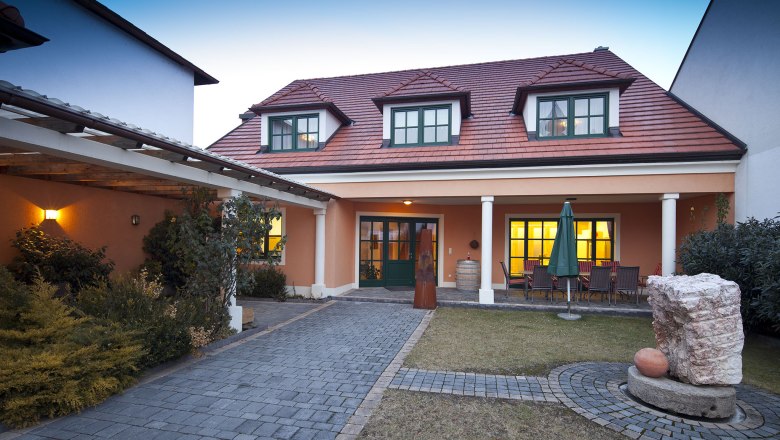 G&auml;stehaus Berger, &copy; Weingut und G&auml;stehaus Berger