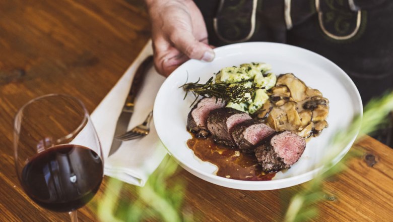 Fillet of venison and spaetzle, &copy; Nieder&ouml;sterreich Werbung/David Schreiber