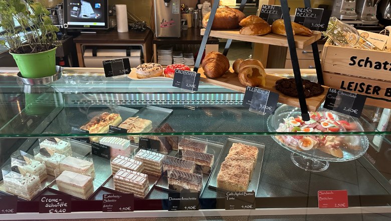 Large selection of delicacies, &copy; Cornelia Eder