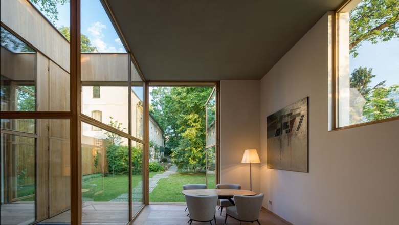 The living room, &copy; Leonhard Hilzensauer