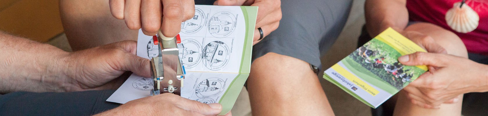 Stempel und Pass, &copy; Weinviertel Tourismus / Lahofer